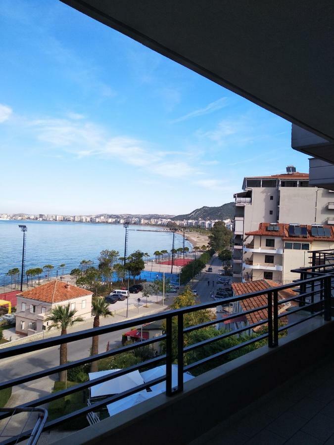 Ambasador Hotel Vlore Exterior photo