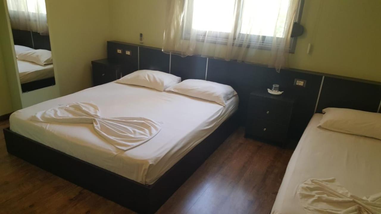 Ambasador Hotel Vlore Room photo